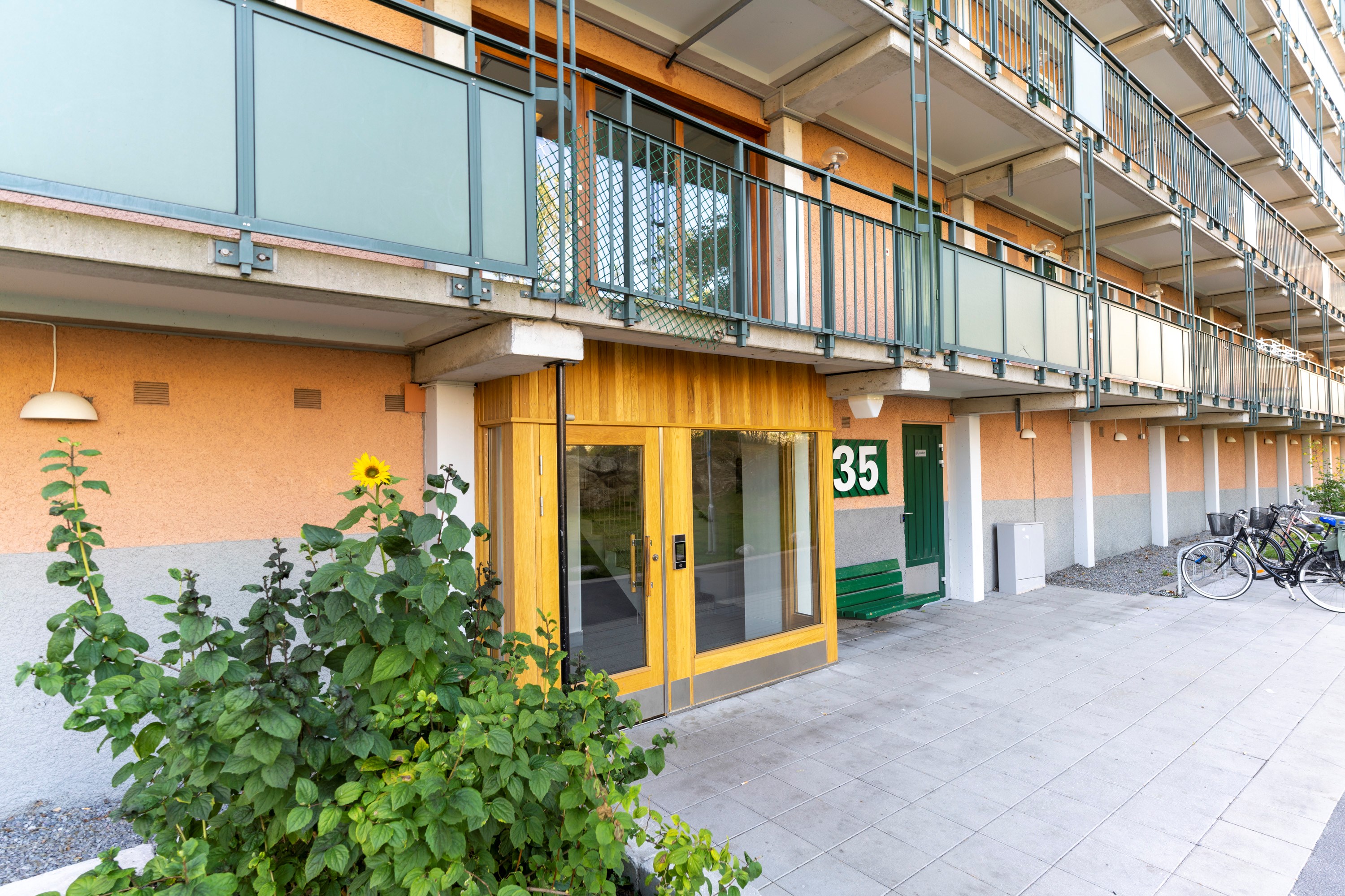 Mellanbergsvägen 35