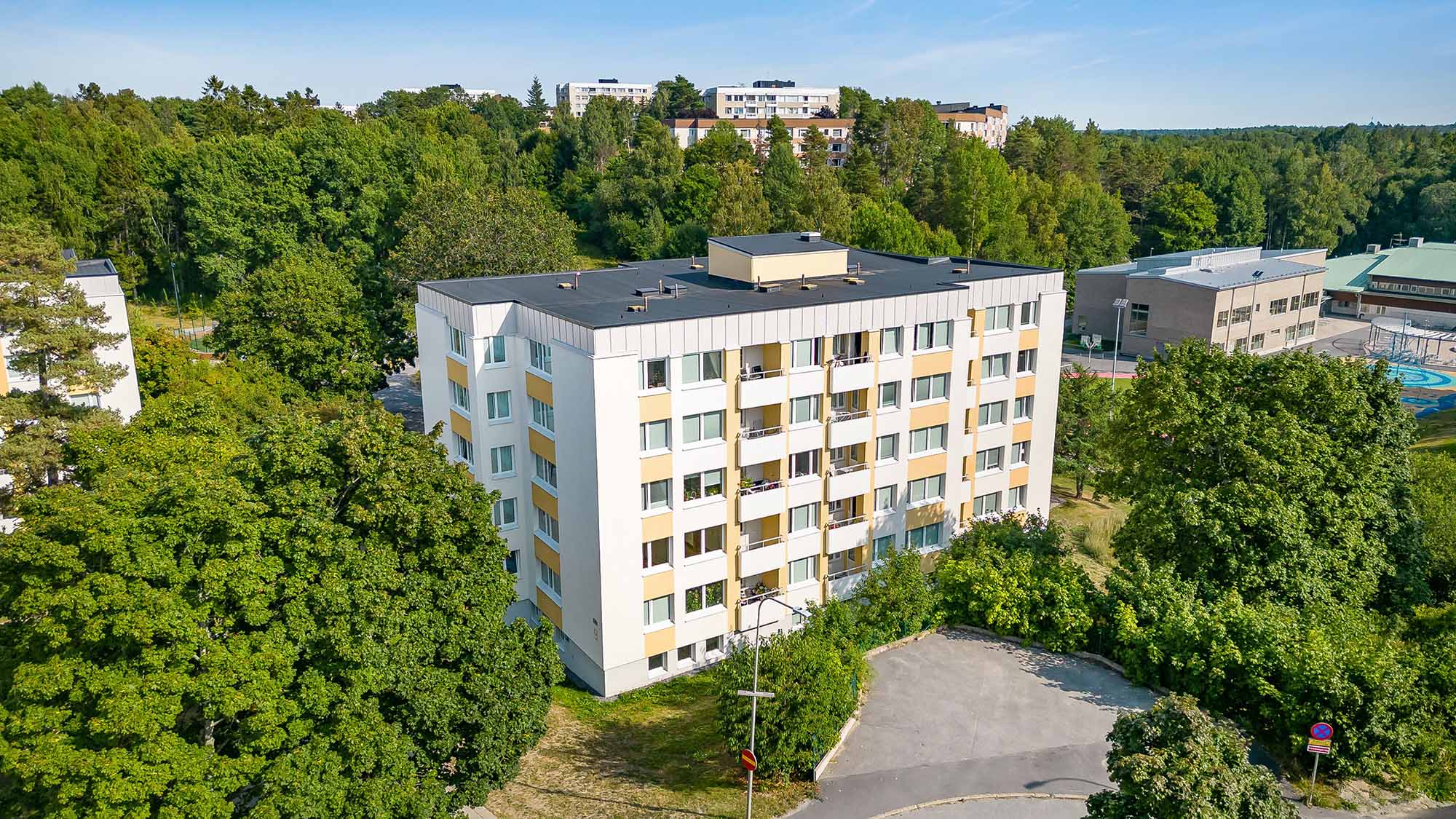Vallhornsvägen 9 i Skogås
